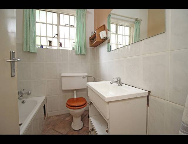 2 BEDROOM HOUSE FOR SALE IN ORANGE GROVE
